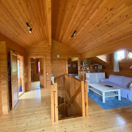 Casa De Madera *