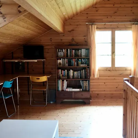 Holiday home Casa De Madera Gobiendes